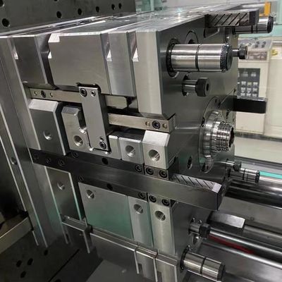 قالب پزشکی پلاستیک پالتو قالب پیش قالب حفره های متعدد قالب تزریقی