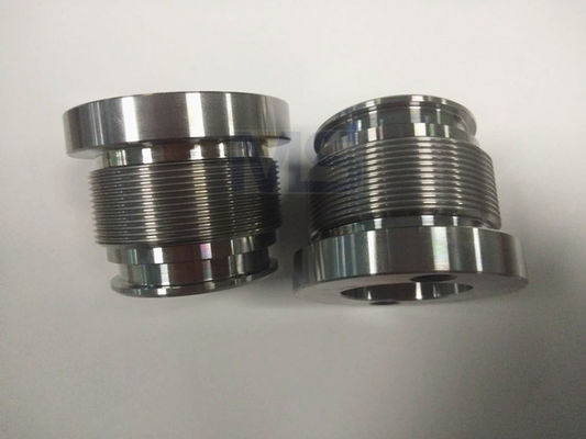 قطعات تزریقی با دقت بالا | سطوح صیقلی و اجزای رزوه ای