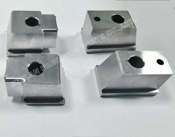 قطعات قالب قالب دقیق 48-52HRC قالب هسته اصلی را برای قالب ریزی تزریق پلاستیک وارد کنید