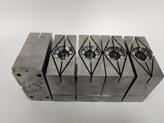 هسته های قالب دقیق H13 (1.2344) | درج های سخت شده برای ابزار تزریق