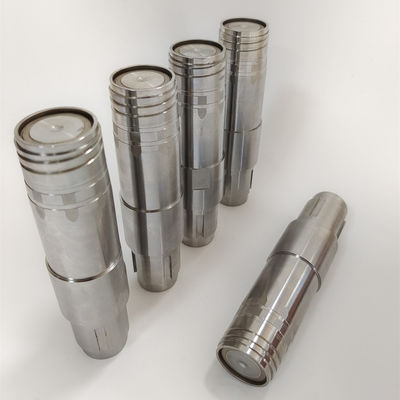 4- محور هسته های قالب CNC ماشینکاری شده.