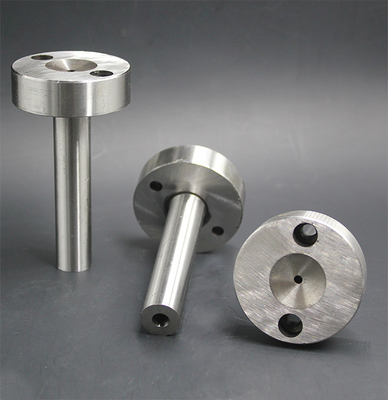SKD61 Hot Work Die Steel Steel Tollapsible Parts Slide Core Unit Ford / Spherical Guide Brushing